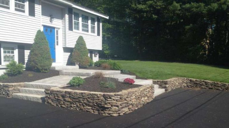 Hardscaping vs. Softscaping: What You Should Know