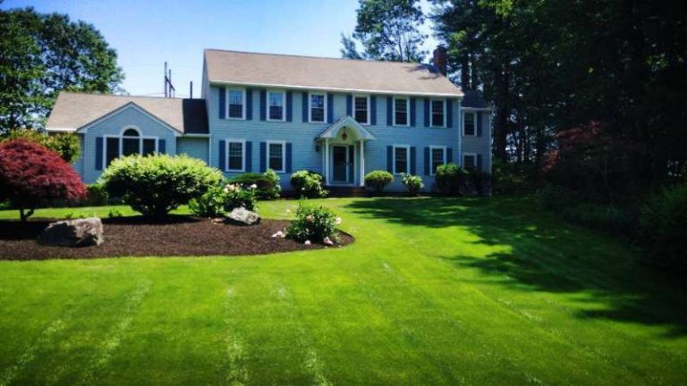 Landscaping Tips To Help Sell Your Billerica, MA Home
